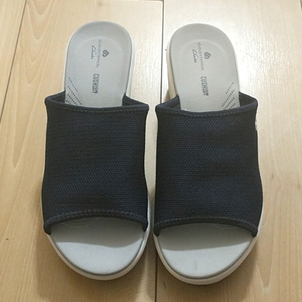 Clarks clouds toppers cushion soft